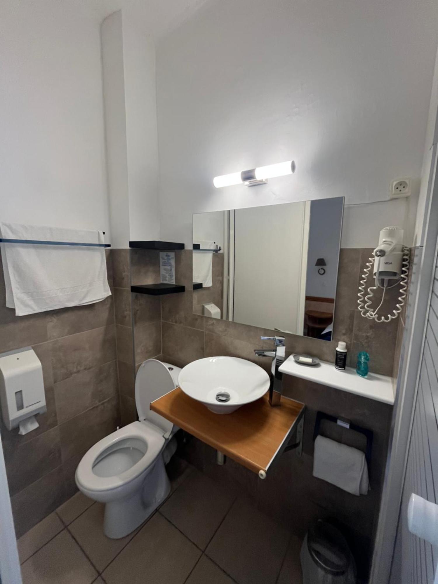 2 Pour 6 Personnes En A La Nuitee Apartamento Porto (Corsica)